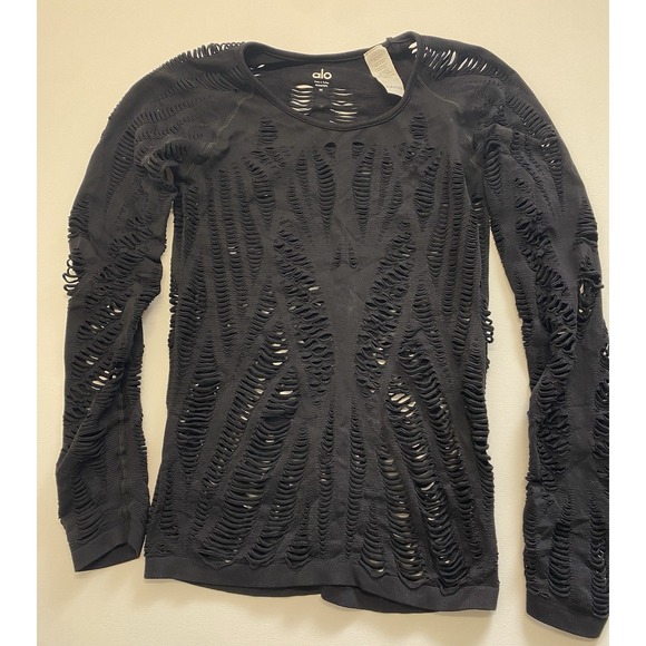 ALO Yoga Tops - Alo Yoga Wanderer Long Sleeve Cut Out Shirt. 4-Way Stretch. Medium